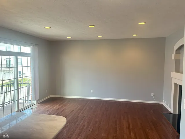 $2,250 | 11461 Reagan Drive, Fishers, IN 46038