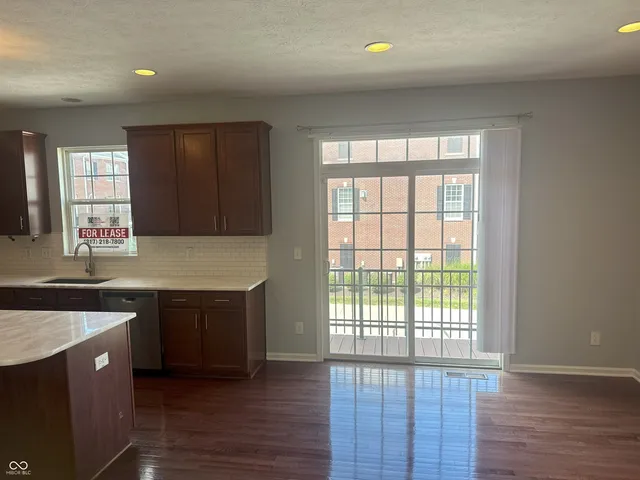 $2,250 | 11461 Reagan Drive, Fishers, IN 46038