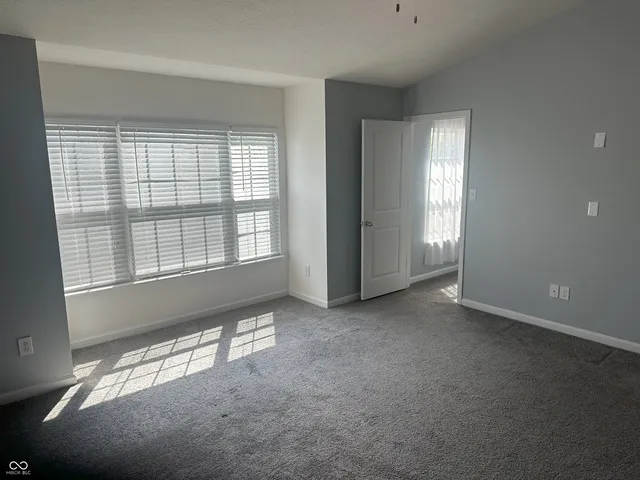 $2,250 | 11461 Reagan Drive, Fishers, IN 46038