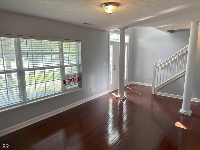 $2,250 | 11461 Reagan Drive, Fishers, IN 46038