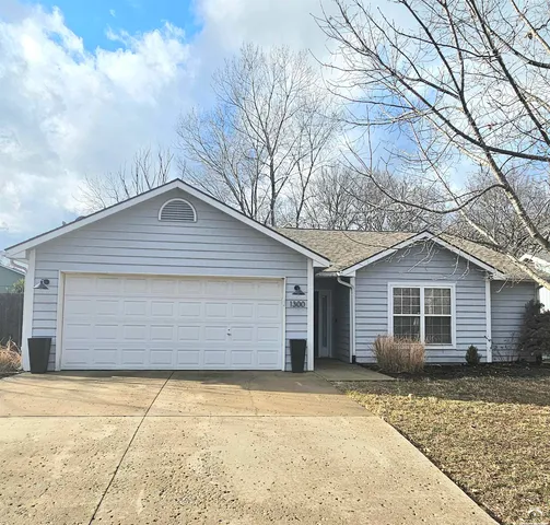 $299,900 | 1300 Sunchase Drive, Lawrence, KS 66044