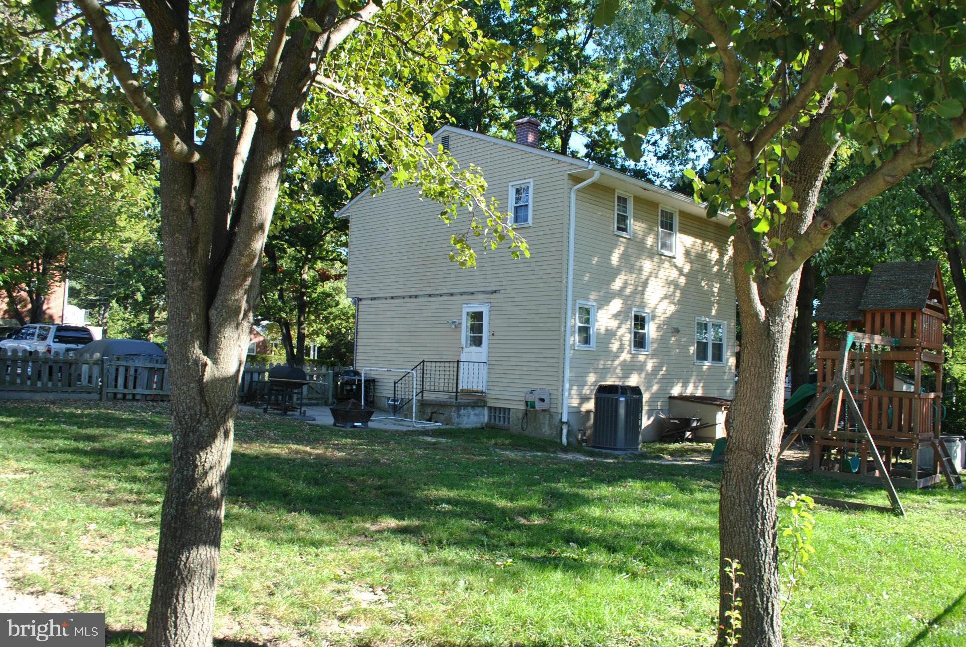 8128 Conduit Road Baltimore, MD 21234 - Photo 22 of 23 LARGE FULLY FENCED IN REAR