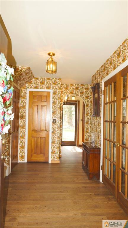 18 Perry Road East Brunswick, NJ 08816 - Photo 4 of 25 Gallery Image 4