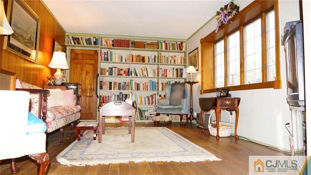 18 Perry Road East Brunswick, NJ 08816 - Photo 5 of 25 Gallery Image 5