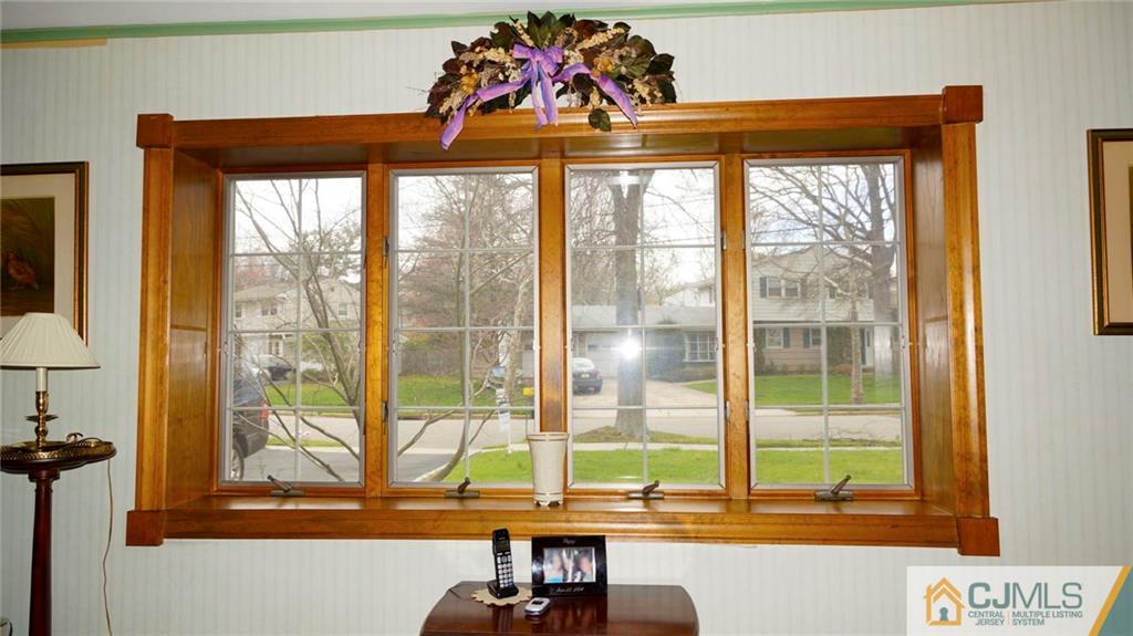 18 Perry Road East Brunswick, NJ 08816 - Photo 7 of 25 Gallery Image 7