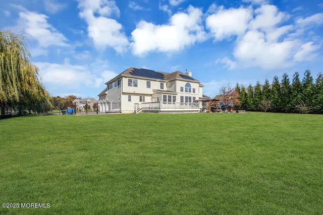 $2,500,000 | 185 Dayna Court, Toms River, NJ 08753