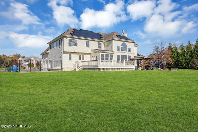 $2,500,000 | 185 Dayna Court, Toms River, NJ 08753