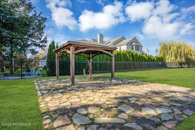 $2,500,000 | 185 Dayna Court, Toms River, NJ 08753