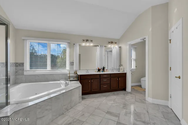 $2,500,000 | 185 Dayna Court, Toms River, NJ 08753