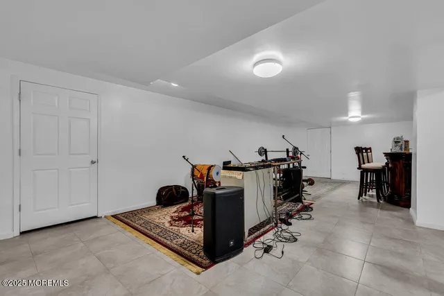 $2,500,000 | 185 Dayna Court, Toms River, NJ 08753