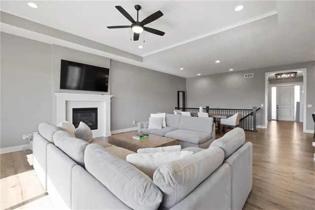 $565,000 | 1521 Southwest Arbormill Terrace, Lee's Summit, MO 64082