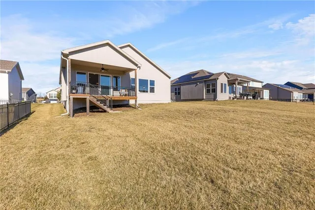 $565,000 | 1521 Southwest Arbormill Terrace, Lee's Summit, MO 64082