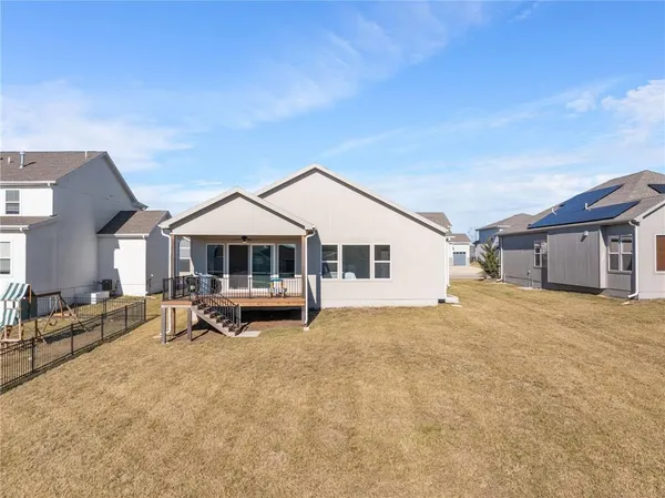 $545,000 | 1521 Southwest Arbormill Terrace, Lee's Summit, MO 64082