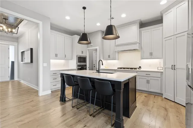 $565,000 | 1521 Southwest Arbormill Terrace, Lee's Summit, MO 64082