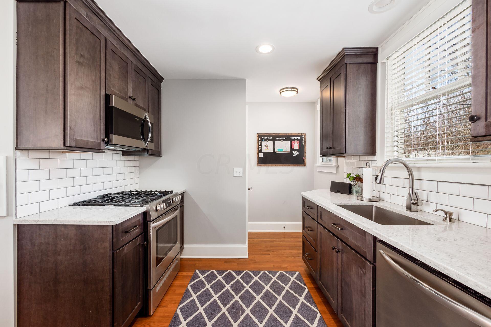188 Winthrop Road Columbus, OH 43214 - Photo 7 of 24 Gallery Image 7