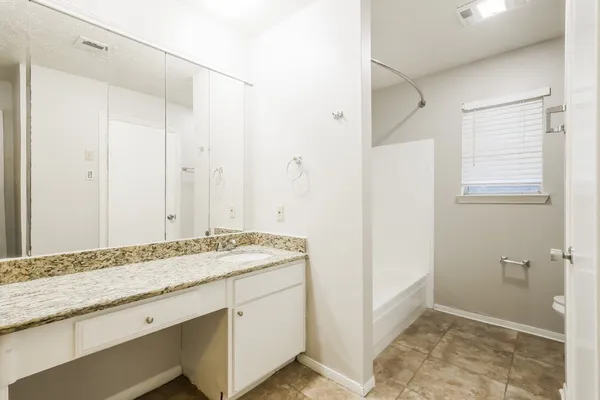 $1,890 | 1010 Hickory Post Court, Tomball, TX 77375