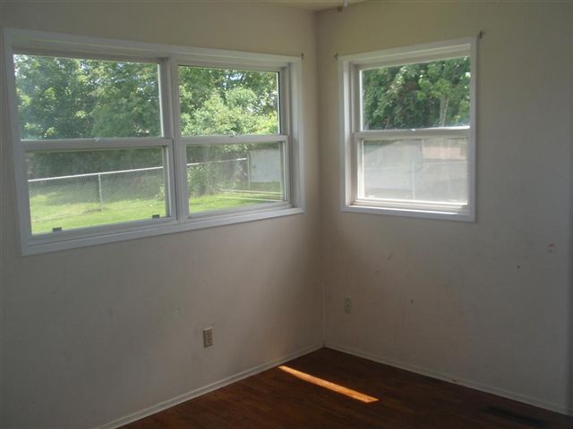 1005-1007 South Whipple Road Spokane Valley, WA 99206 - Photo 3 of 8 Gallery Image 3
