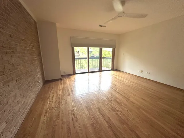 $3,850 | 1836 Wildberry Drive, Unit D, Glenview, IL 60025