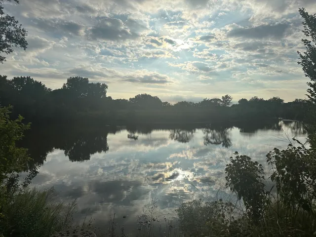 $3,850 | 1836 Wildberry Drive, Unit D, Glenview, IL 60025