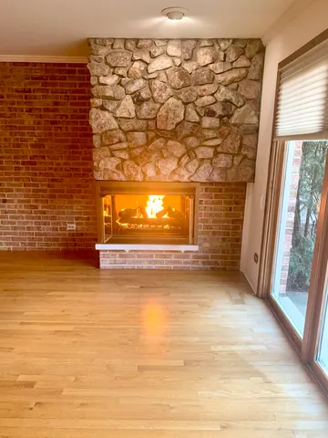 $3,850 | 1836 Wildberry Drive, Unit D, Glenview, IL 60025