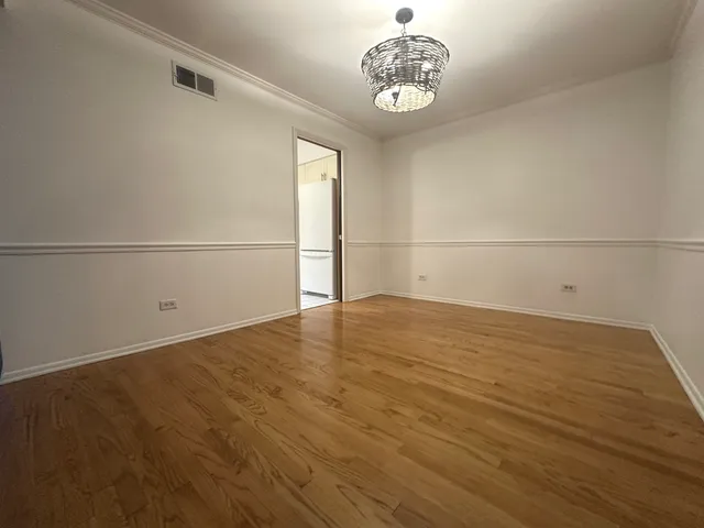 $3,850 | 1836 Wildberry Drive, Unit D, Glenview, IL 60025