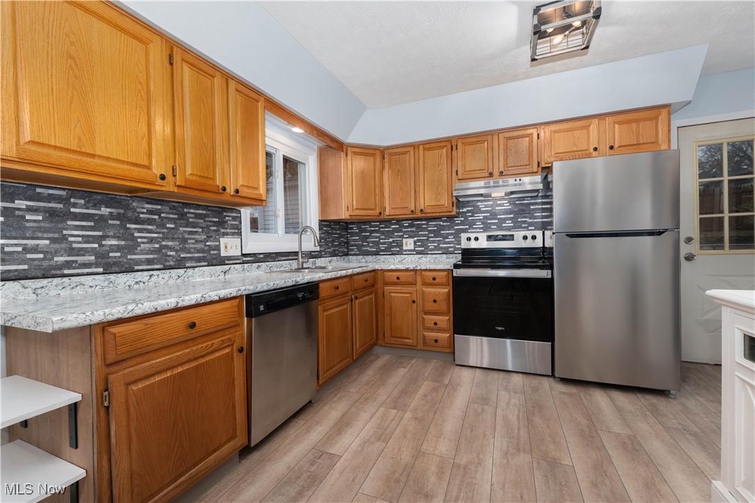 685 Freedom Avenue Akron, OH 44310 - Photo 4 of 16 Gallery Image 4