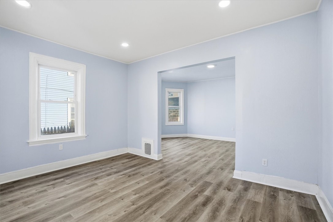 24 Reynolds Avenue Providence, RI 02905 - Photo 3 of 15