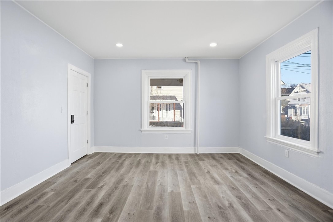 24 Reynolds Avenue Providence, RI 02905 - Photo 5 of 15