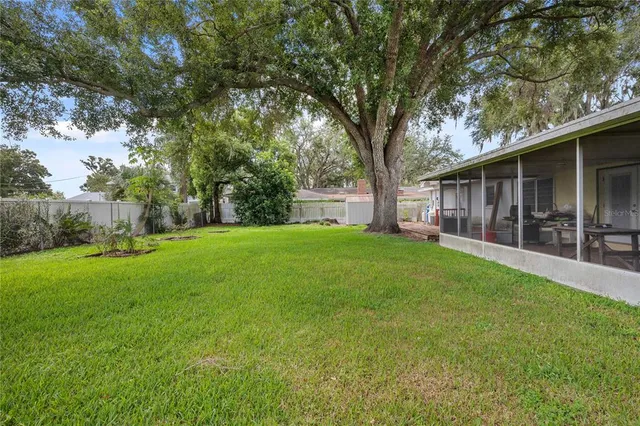 $385,000 | 603 Jacqueline Drive, Valrico, FL 33594