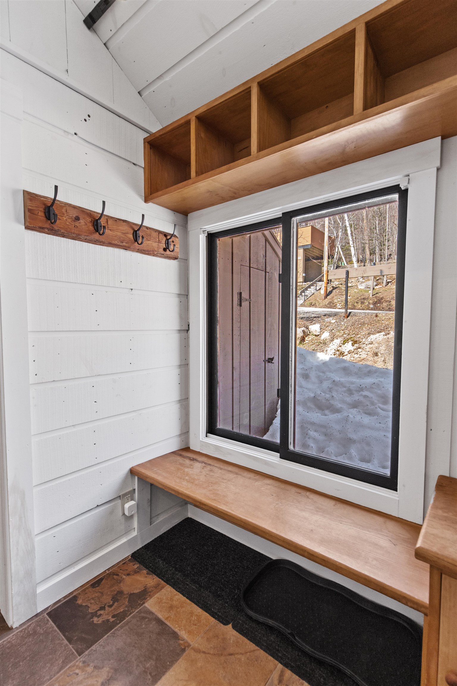 19 Big Coolidge Road, Unit 3 Lincoln, NH 03251 - Photo 10 of 55 Gallery Image 10