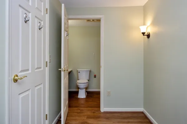 $186,000 | 1102 The Terraces, Shelburne, VT 05482