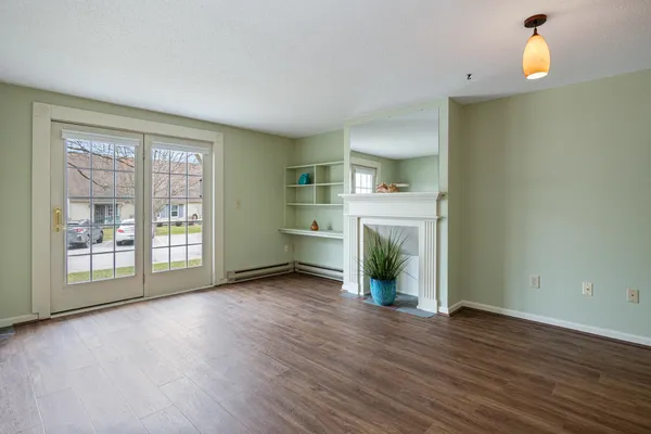 $186,000 | 1102 The Terraces, Shelburne, VT 05482