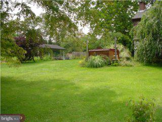 412 Schuylkill Road Birdsboro, PA 19508 - Photo 4 of 5 Gallery Image 4