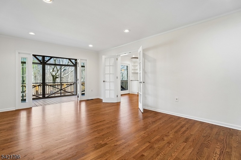 236 Spring Ridge Drive Berkeley Heights, NJ 07922 - Photo 12 of 41