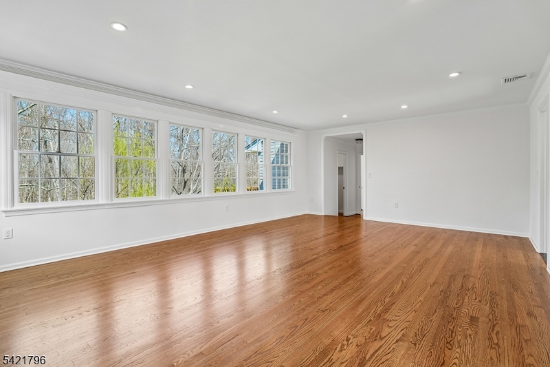 236 Spring Ridge Drive Berkeley Heights, NJ 07922 - Photo 16 of 41