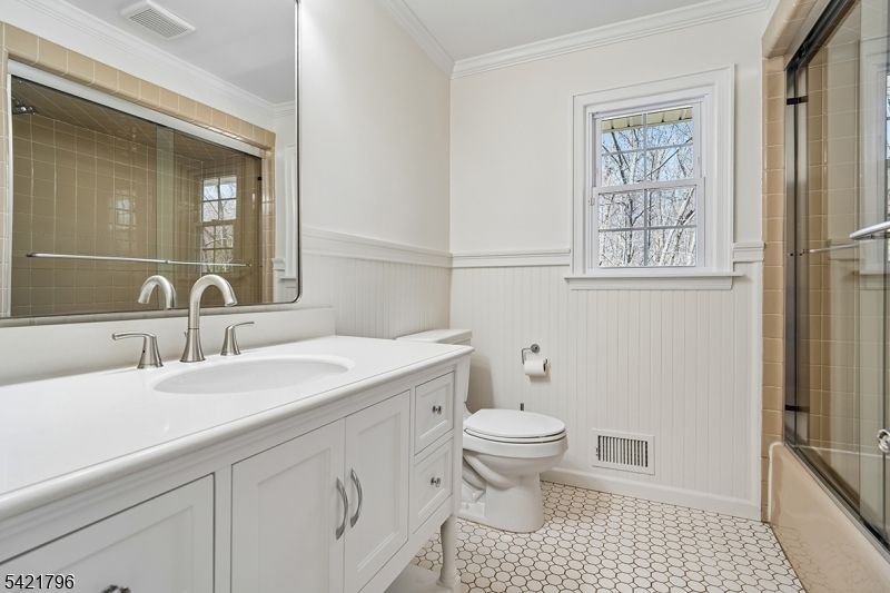 236 Spring Ridge Drive Berkeley Heights, NJ 07922 - Photo 26 of 41