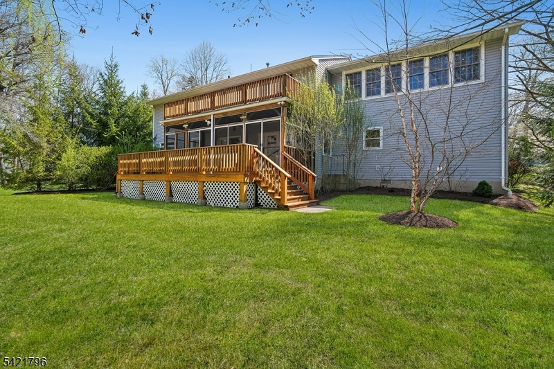 236 Spring Ridge Drive Berkeley Heights, NJ 07922 - Photo 39 of 41