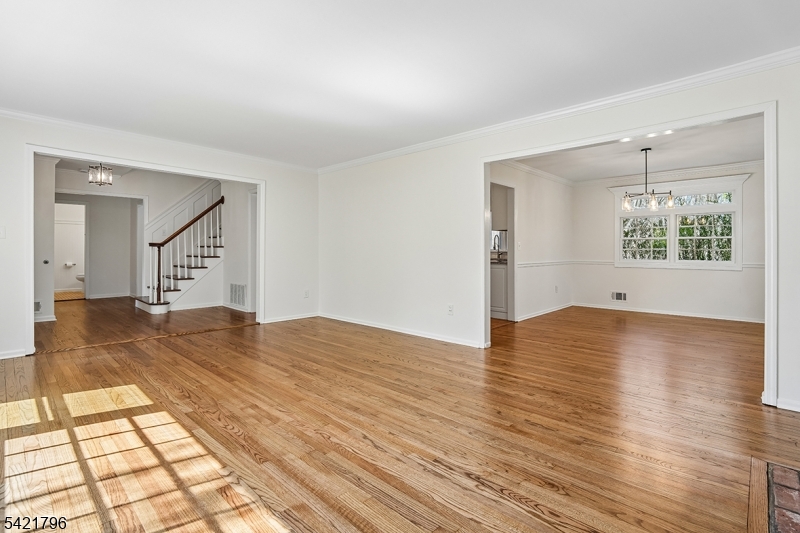 236 Spring Ridge Drive Berkeley Heights, NJ 07922 - Photo 5 of 41