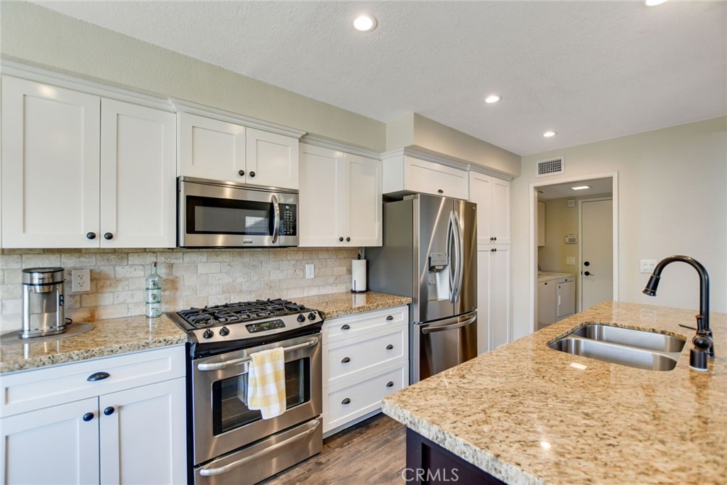 1247 Deer Creek Road San Dimas, CA 91773 - Photo 15 of 38
