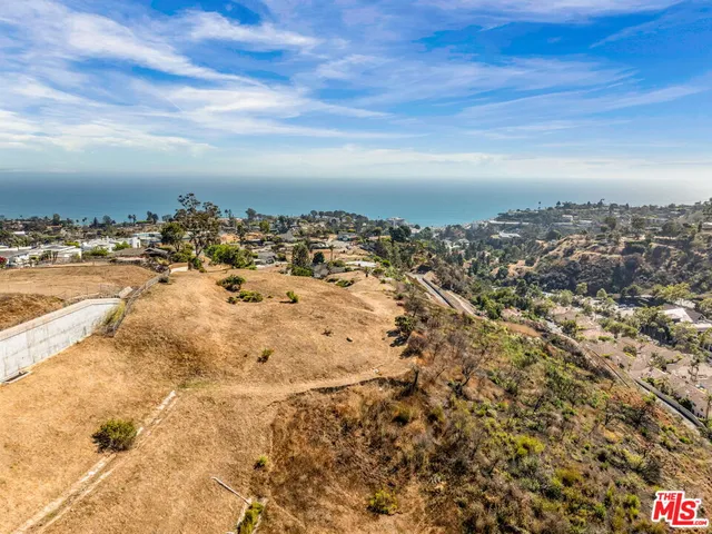 $4,995,000 | 750 North VÃa Santa Ynez, Pacific Palisades, CA 90272
