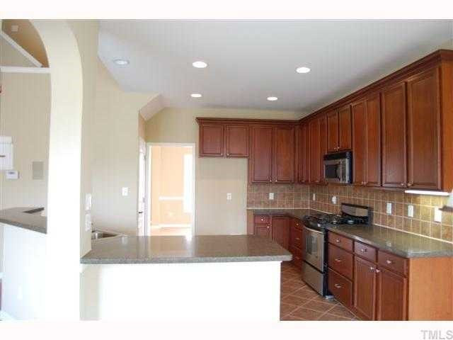 8620 Churchdown Court Raleigh, NC 27613 - Photo 6 of 12 Kitchen