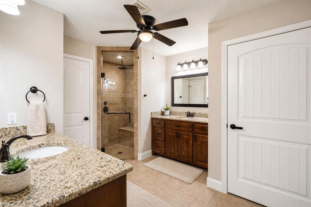 940 Lester Burt Road Farmersville, TX 75442 - Photo 12 of 27