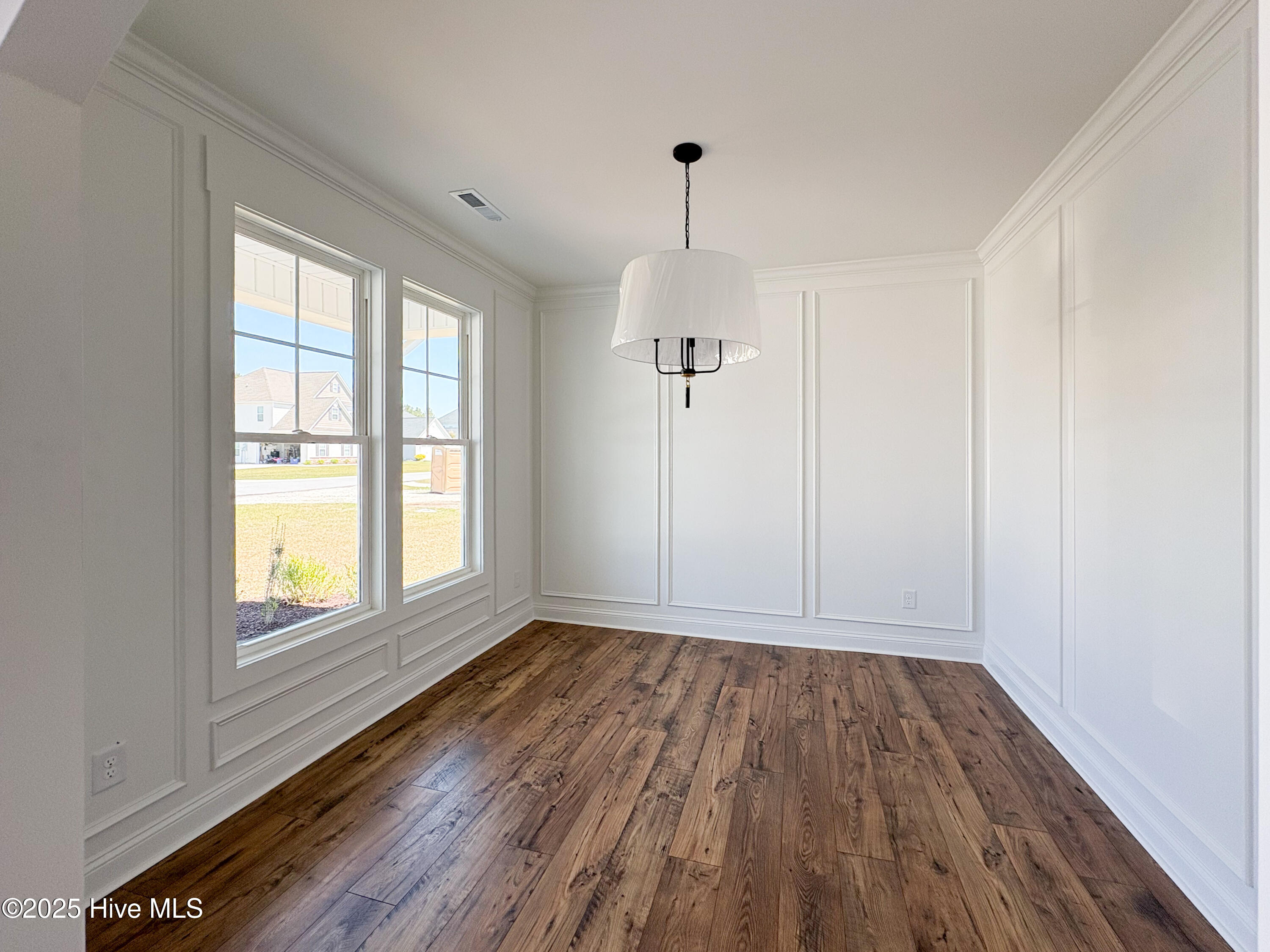 623 High Tide Drive Holly Ridge, NC 28445 - Photo 3 of 28 IMG_9087