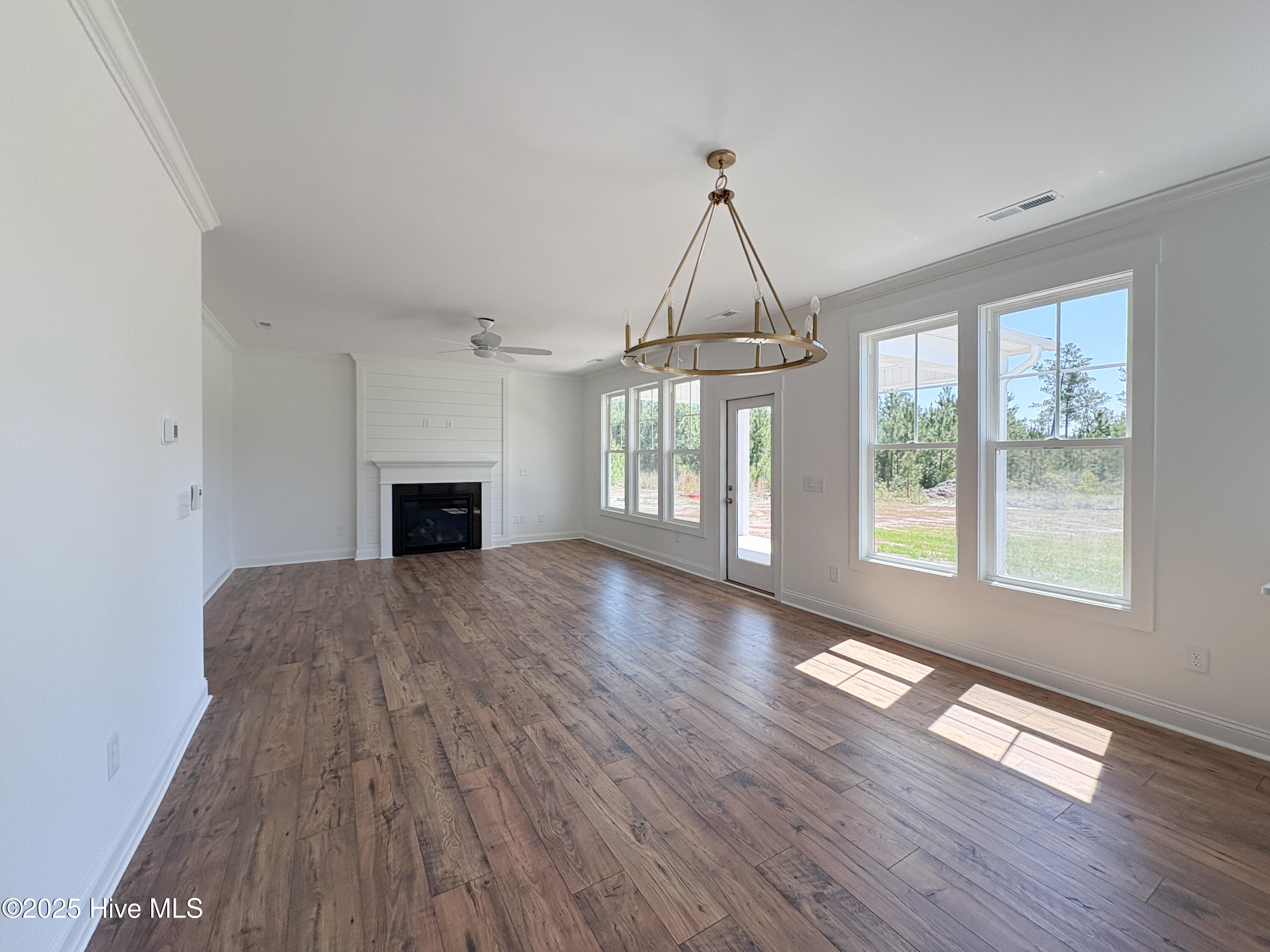 623 High Tide Drive Holly Ridge, NC 28445 - Photo 5 of 28 IMG_9085