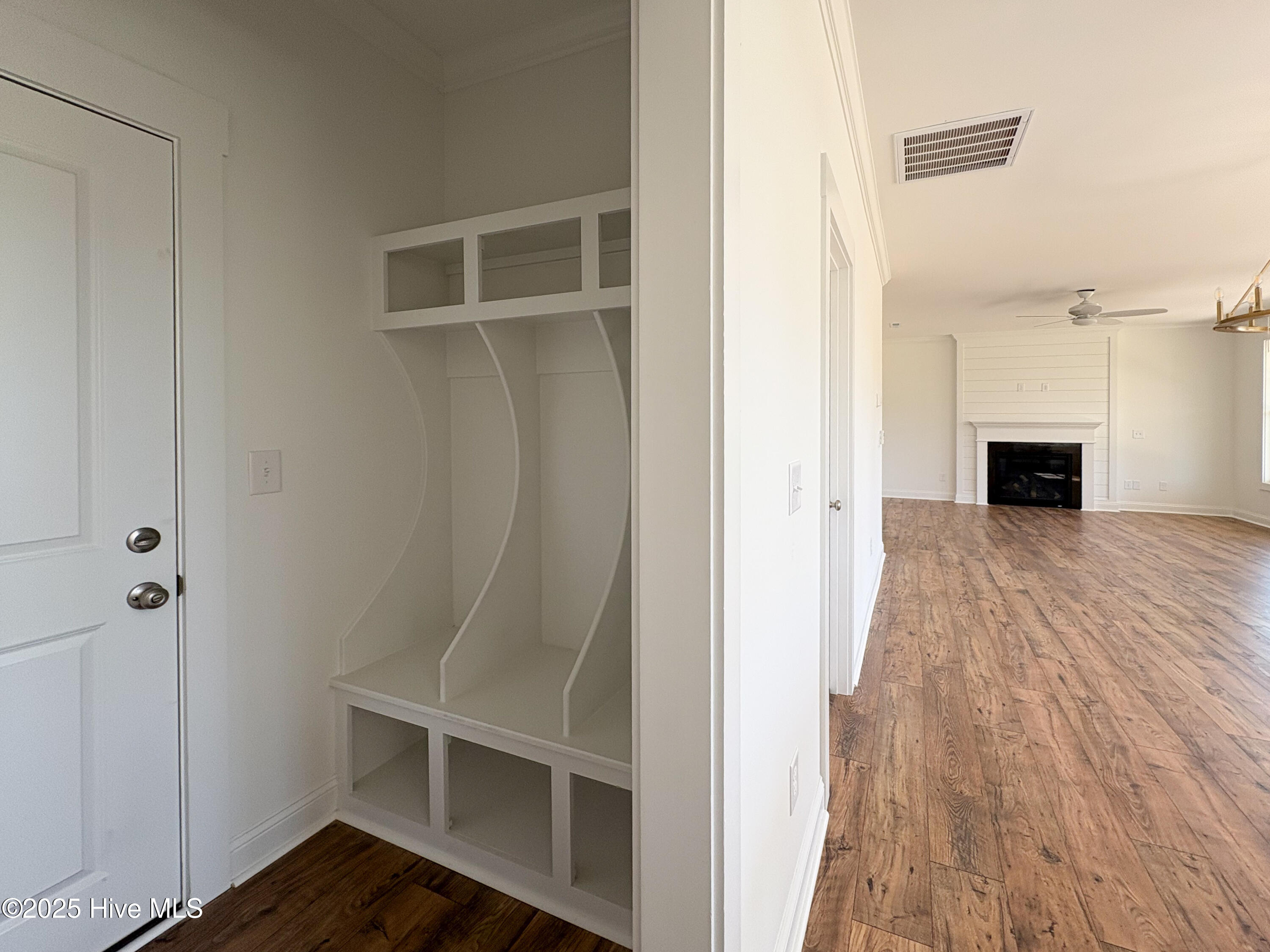 623 High Tide Drive Holly Ridge, NC 28445 - Photo 6 of 28 IMG_9084