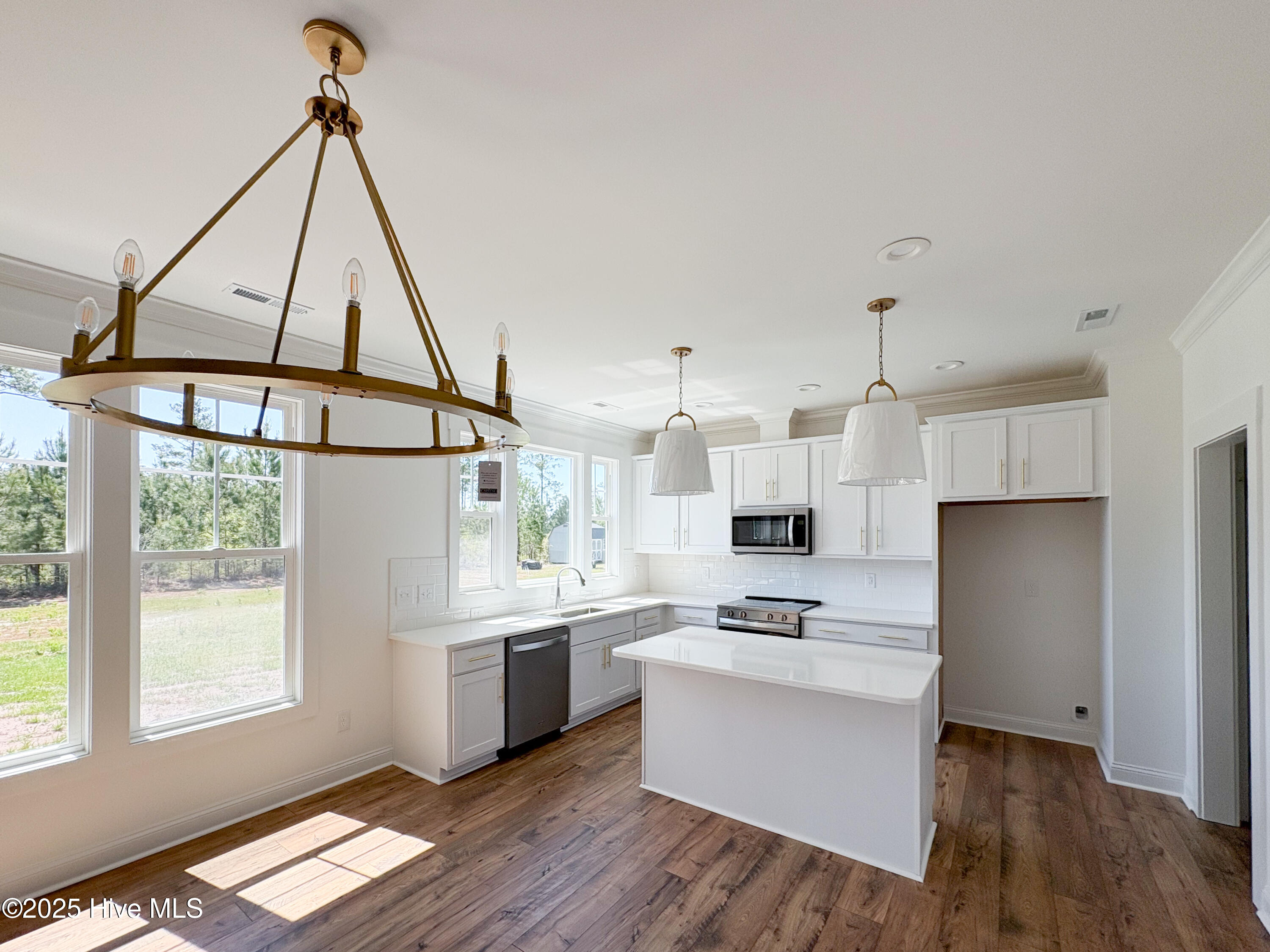 623 High Tide Drive Holly Ridge, NC 28445 - Photo 8 of 28 IMG_9082