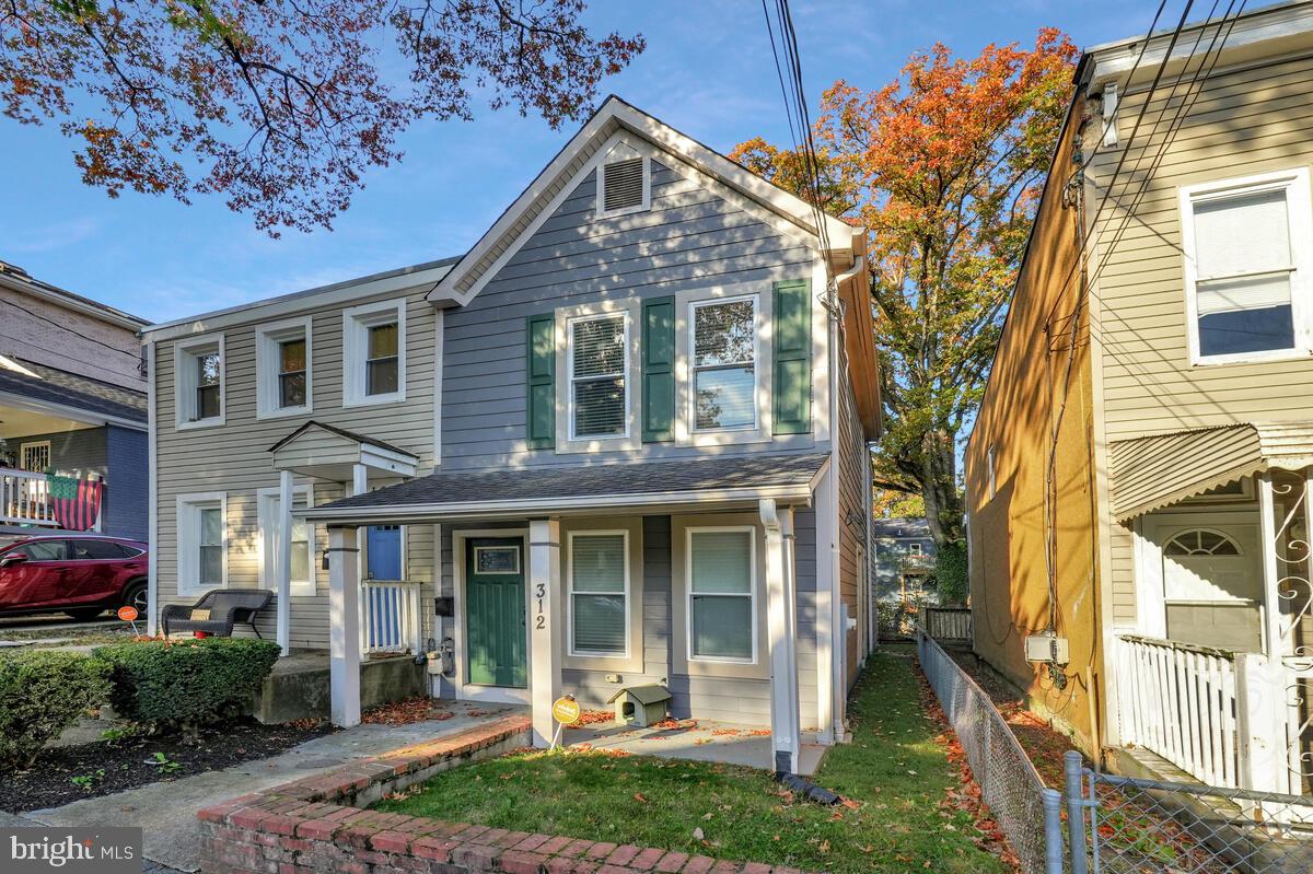 312 57th Street Northeast Washington, DC 20019 - Photo 3 of 30