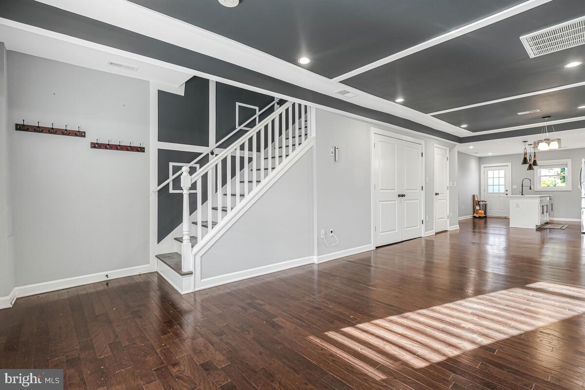 312 57th Street Northeast Washington, DC 20019 - Photo 6 of 30