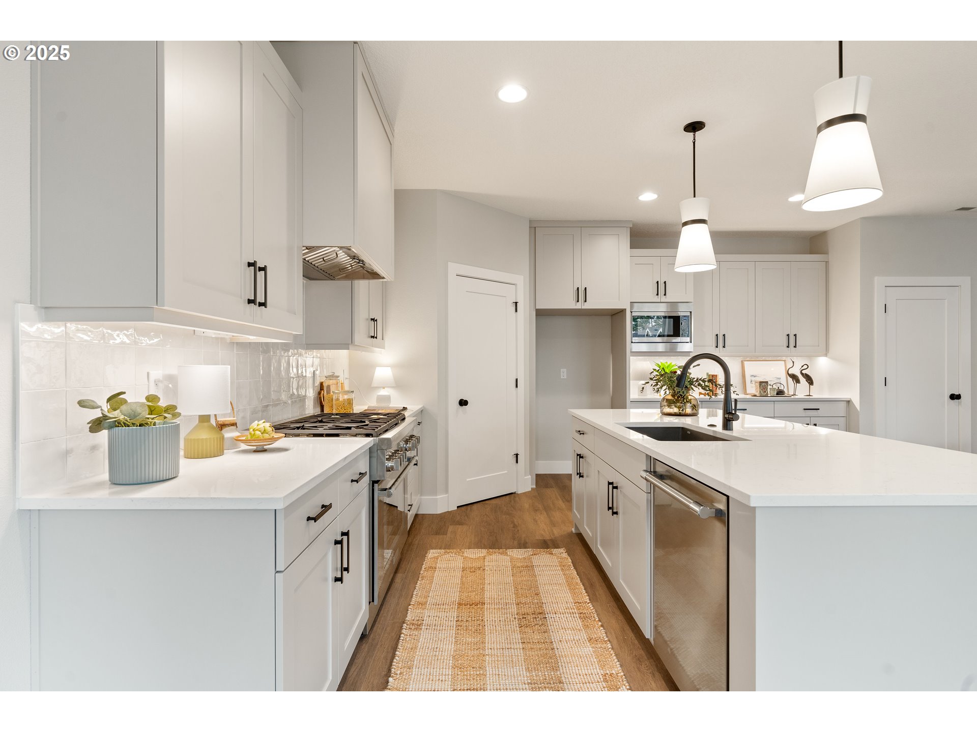 2876 Northwest 114th Terrace Portland, OR 97229 - Photo 12 of 45