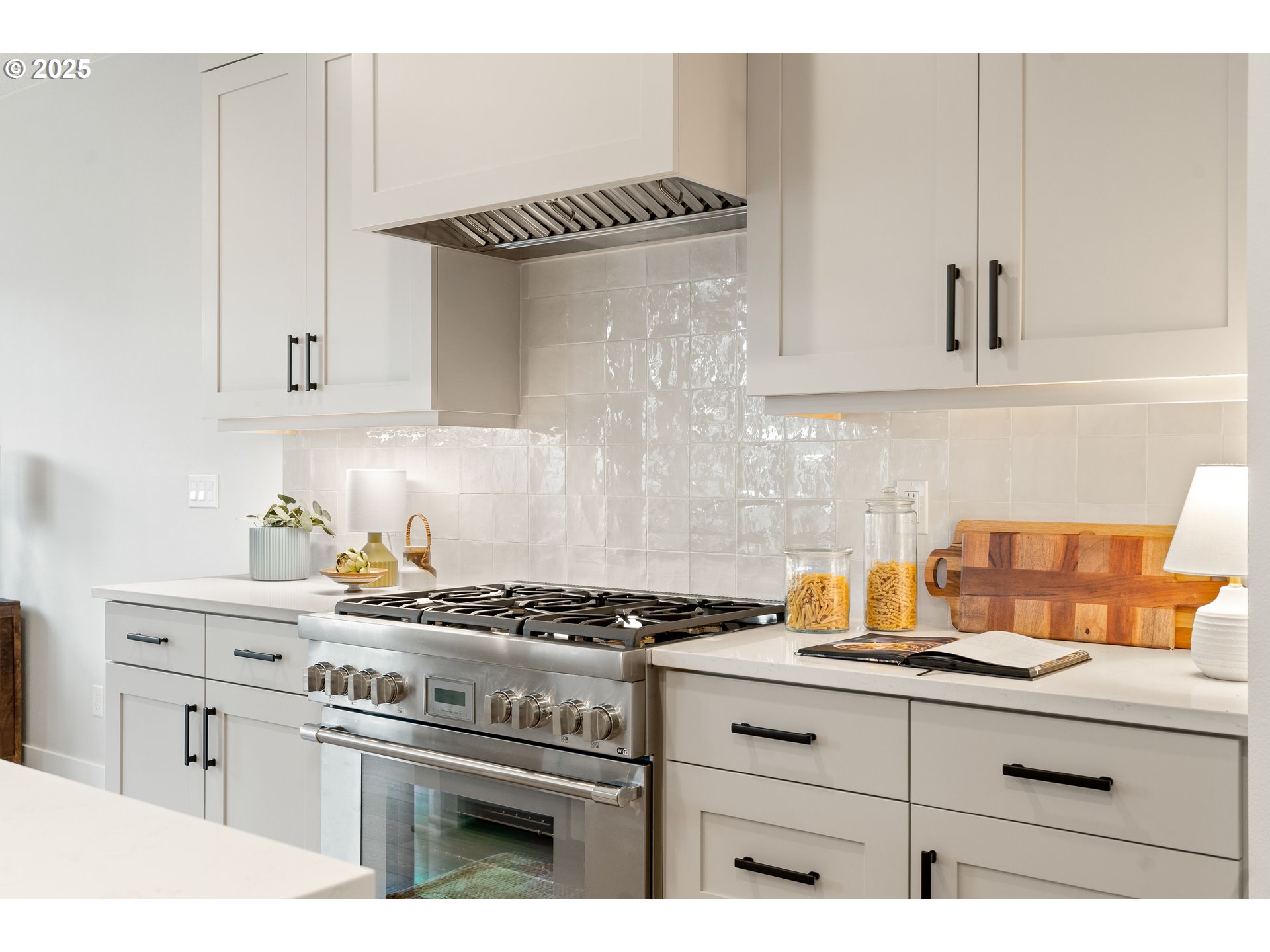 2876 Northwest 114th Terrace Portland, OR 97229 - Photo 16 of 45